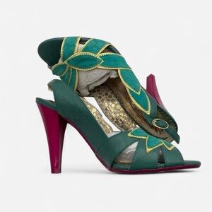 Poetic Licence London Leaf Appliqué Heels – Size 8